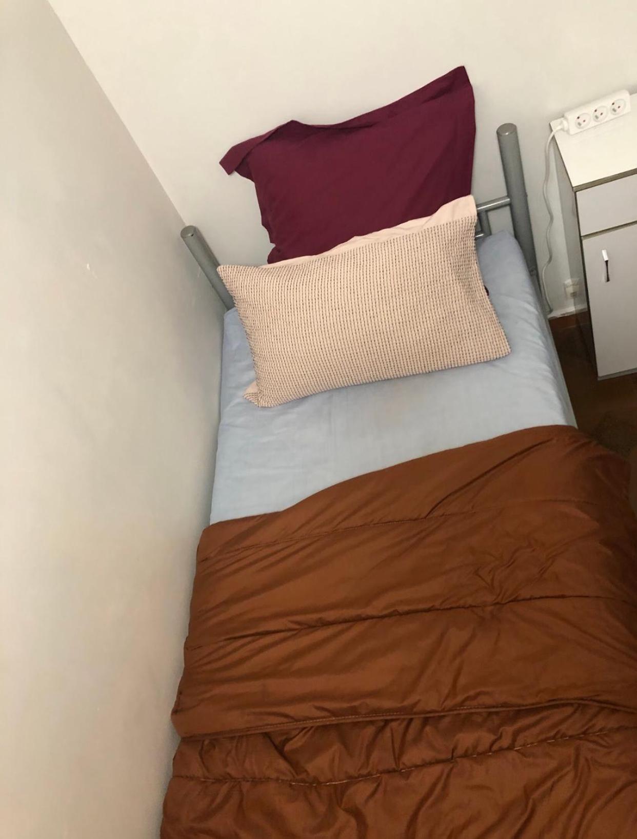 Homestay Private With 2 Double Bed Metro 5 No Key Check In 8pm- Checkout 12noon